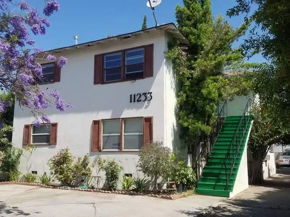 11233 Emelita St Unit 3, North Hollywood, CA 91601