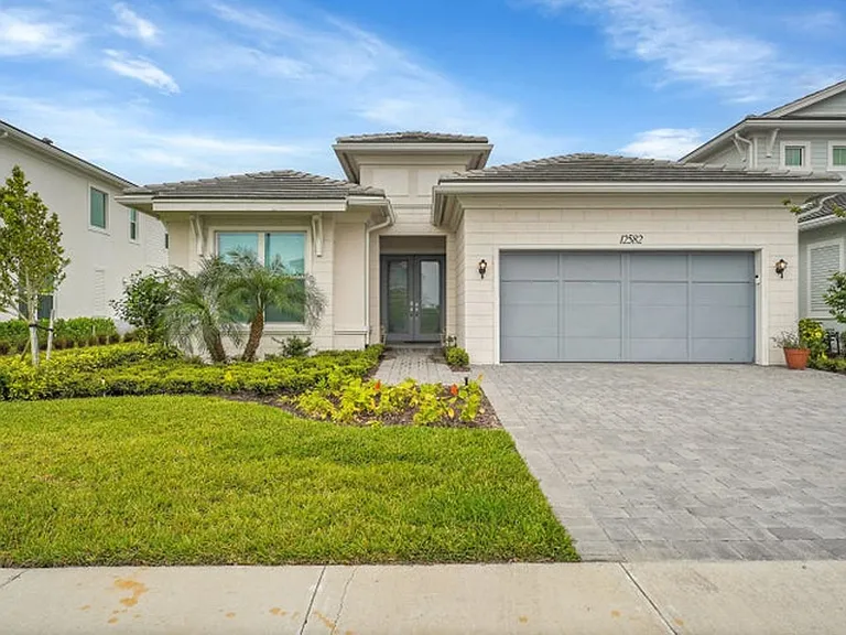 12582 Nautilus Cir — Photo 7