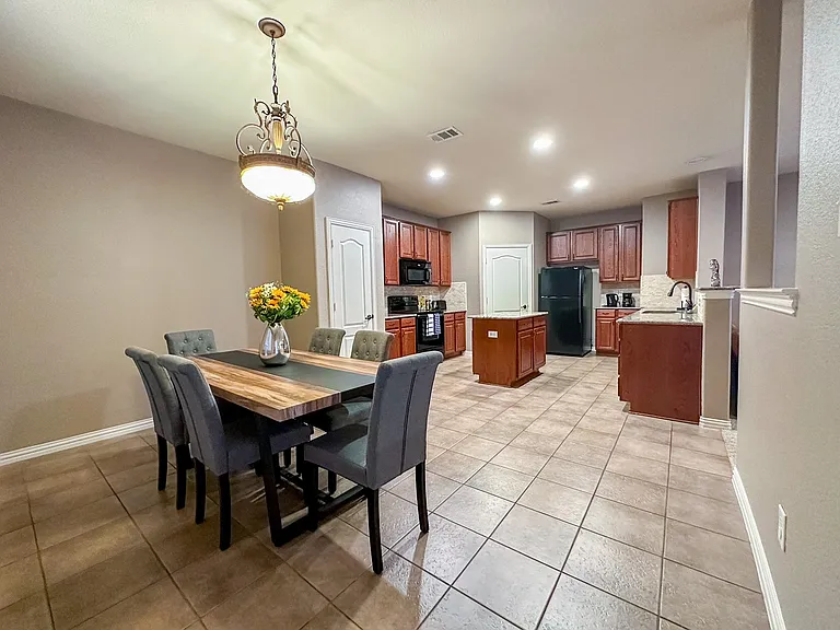 16048 Crosslake Ct — Photo 11
