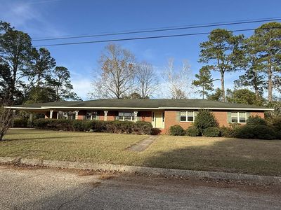 604 W Camellia Ave, Geneva, AL, 36340