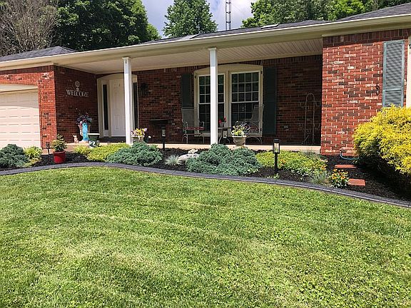 2nd image of 8807 Royal Oak Dr