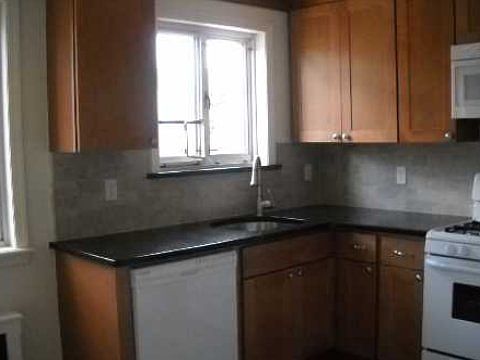 2nd image of 22111 Braddock Ave