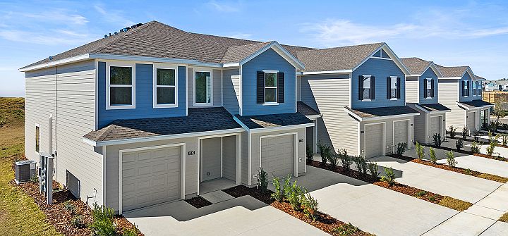Grandview Townhomes Overlook Townhomes Streetscape 1of2 2 20 26