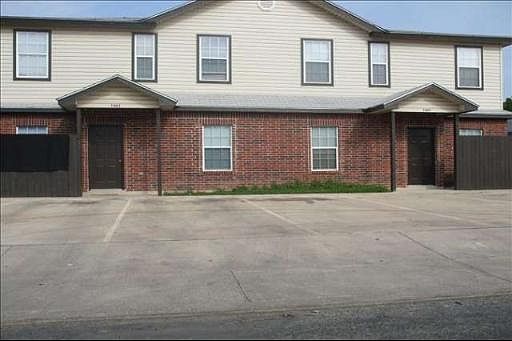 1st image of 7626-7632 WINDSOR OAKS