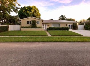 504 Bay Rd, North Palm Beach, FL 33408