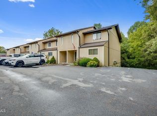 605 Redstone Dr APT 28, Bristol, TN 37620