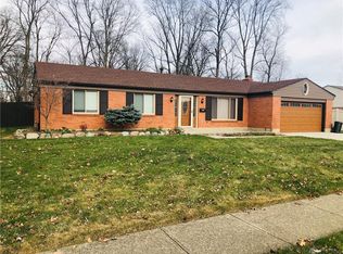 2261 Belloak Dr, Dayton, OH 45440