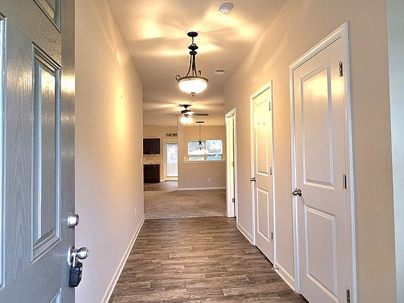 3rd image of 79 Trotter Ct
