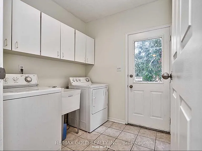 2586 Hammond Rd — Photo 15