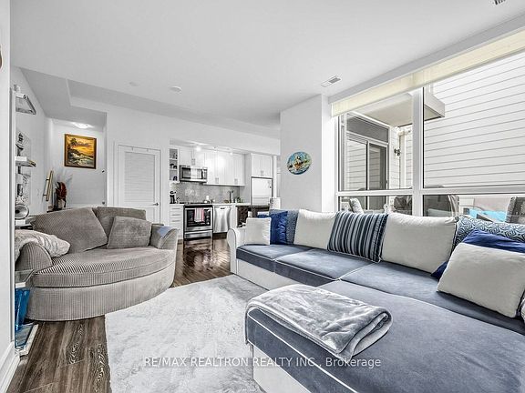 4th image of 289 Broward Way #82