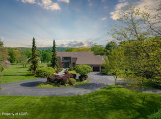 310 Longmeadow Rd, Shavertown, PA 18708