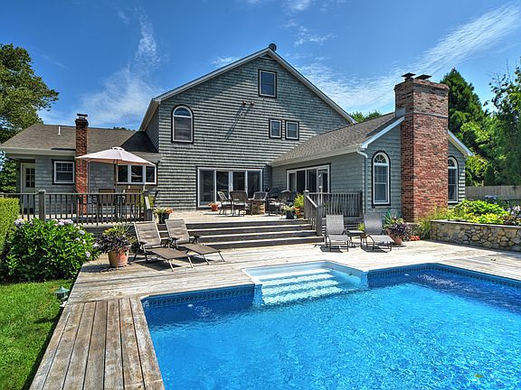 5th image of 133 Cedar Dr