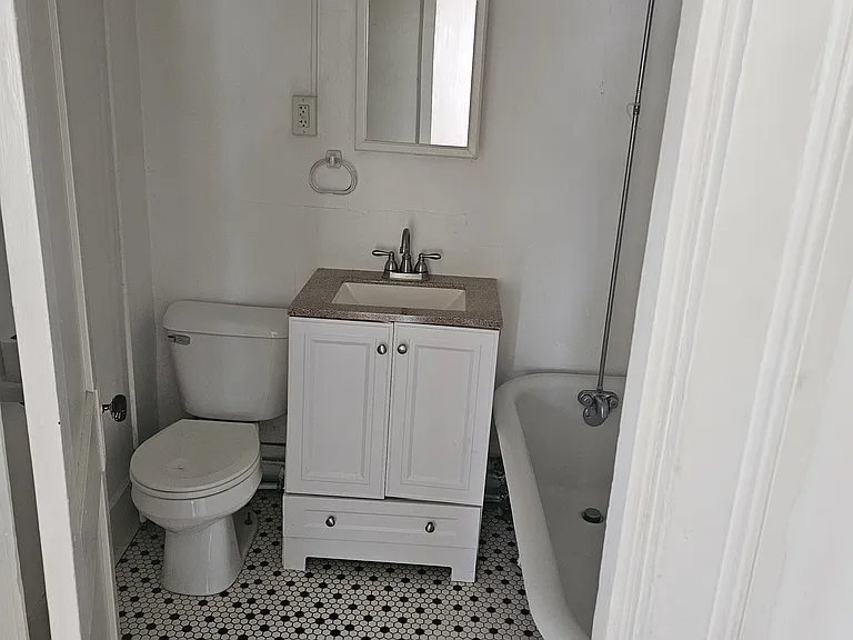 233 Saint Paul St #4 — Photo 7
