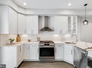 2034 Ellsworth St, Philadelphia, PA 19146