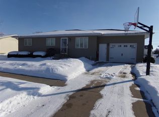 1611 3rd St, Columbus, NE 68601