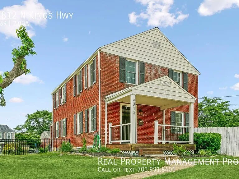 5812 N Kings Hwy — Photo 1