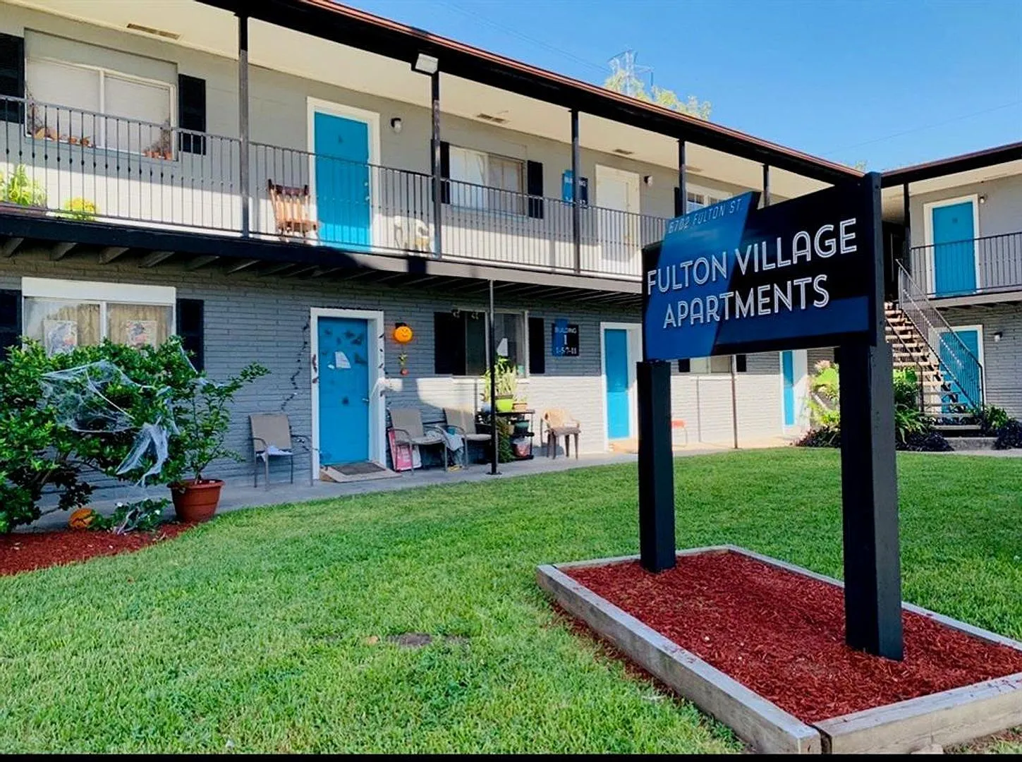 1 bed, 1.0 bath, 550 sqft, $750 — Photo 1