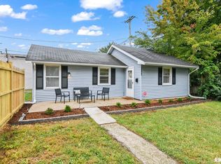 1702 S College St, Springfield, IL 62704