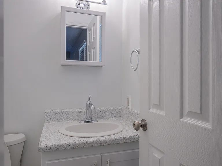 1704 Read Ave #D — Photo 17
