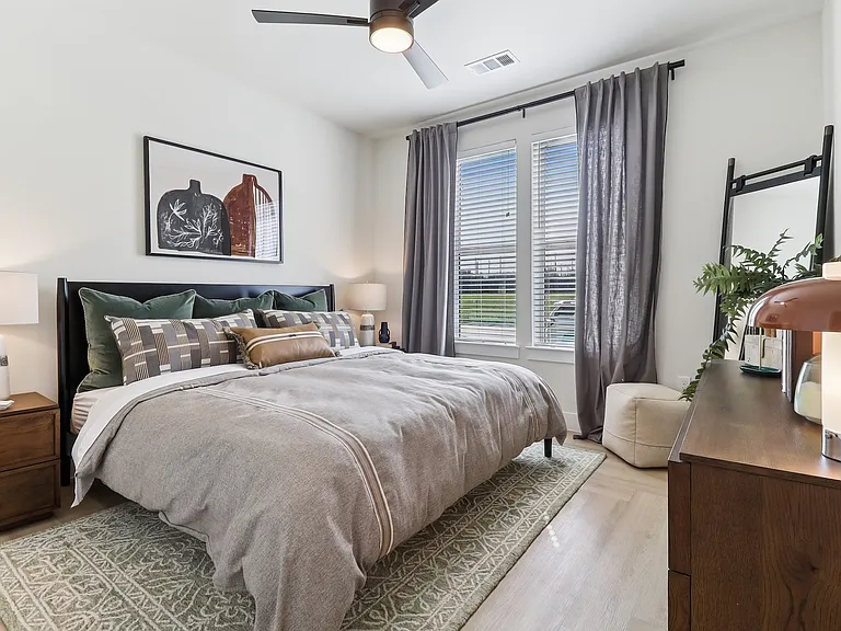 The Brentwood — Photo 9
