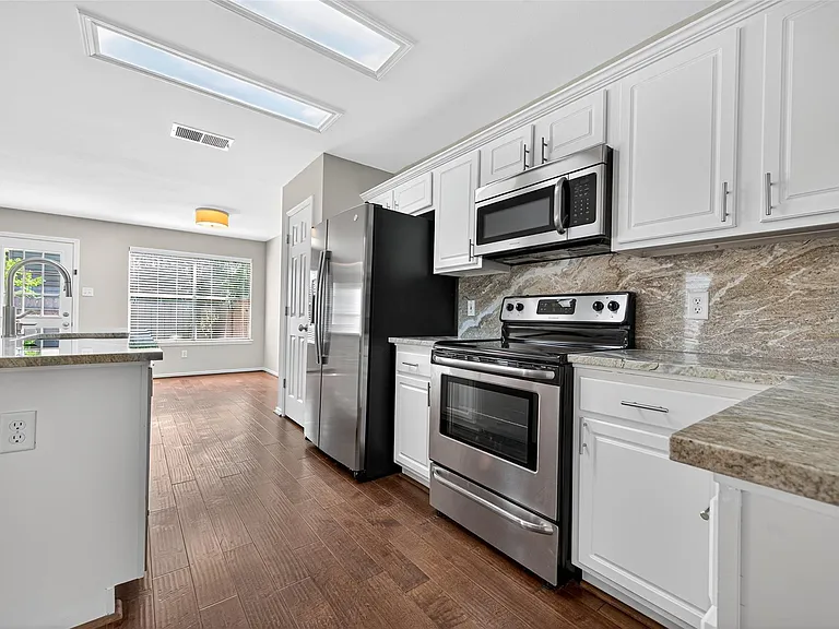 54 Marble Rock Pl — Photo 8