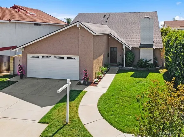 11649 Malden St, Cypress, CA 90630