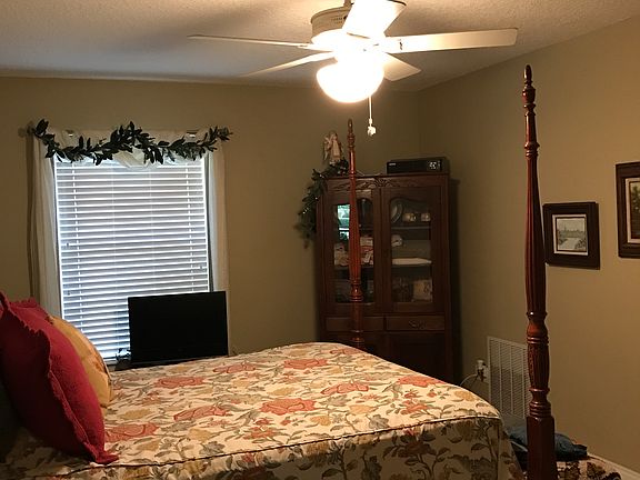 5th image of 115 N Champions Way Unit 412