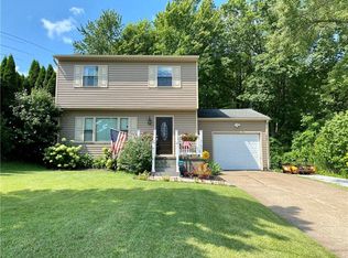 3104 Bird Dr, Erie, PA 16510