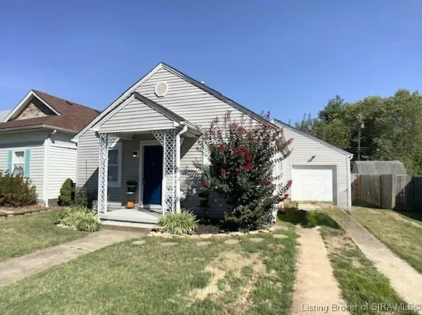 2416 Fairmont Avenue, New Albany, IN 47150