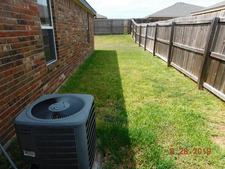 1202 Cavalry Ln #B — Photo 29