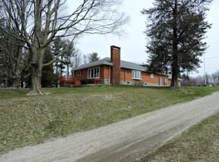 6897 Pipestone Rd, Eau Claire, MI 49111