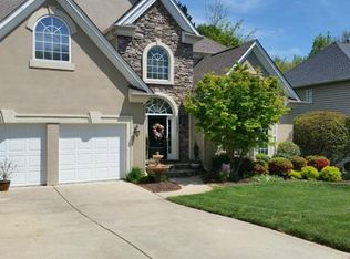 15928 Northstone Dr, Huntersville, NC 28078