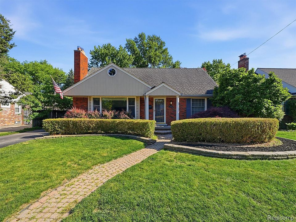 1st image of 4133 Berkshire Rd