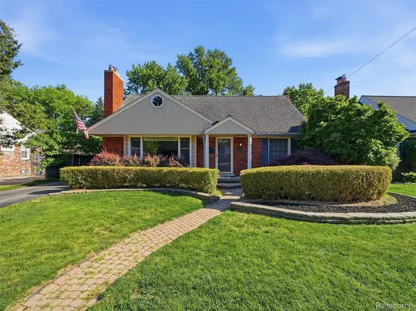 4133 Berkshire Rd, Royal Oak, MI 48073