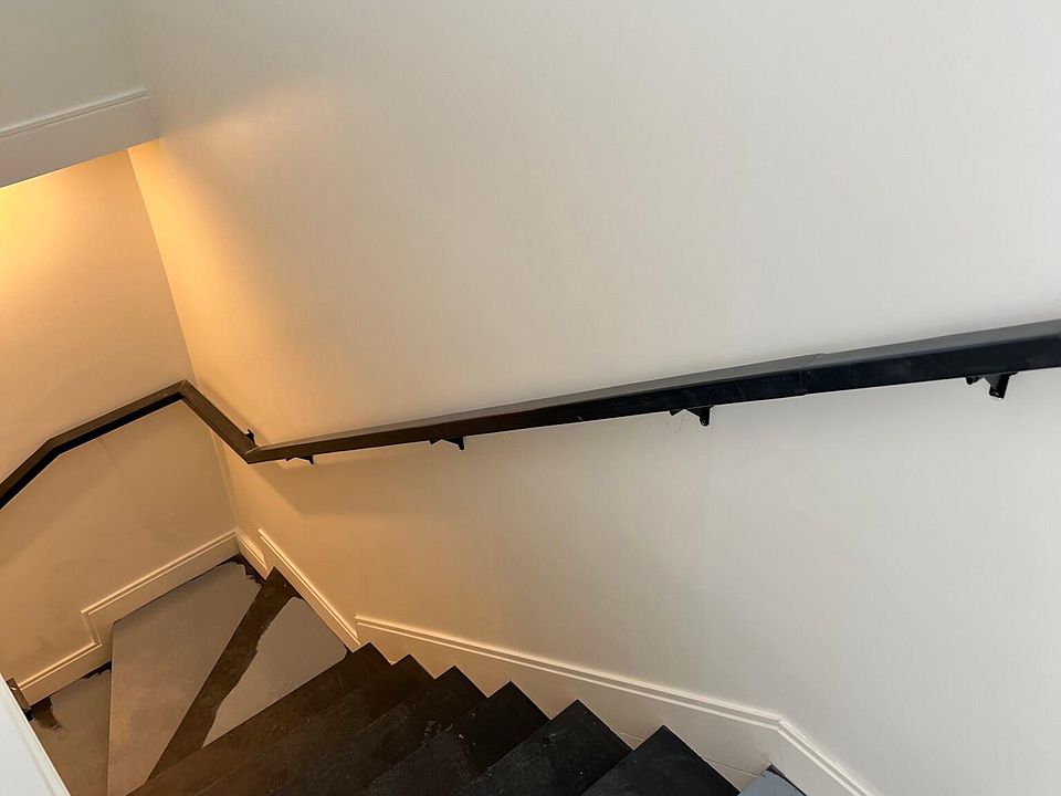 2nd image of 353 E 8th St #3AA