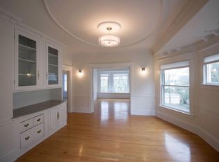 527 30th Ave S APT 2, Seattle, WA 98144