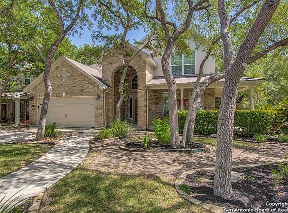 2nd image of 523 Cypress Trl