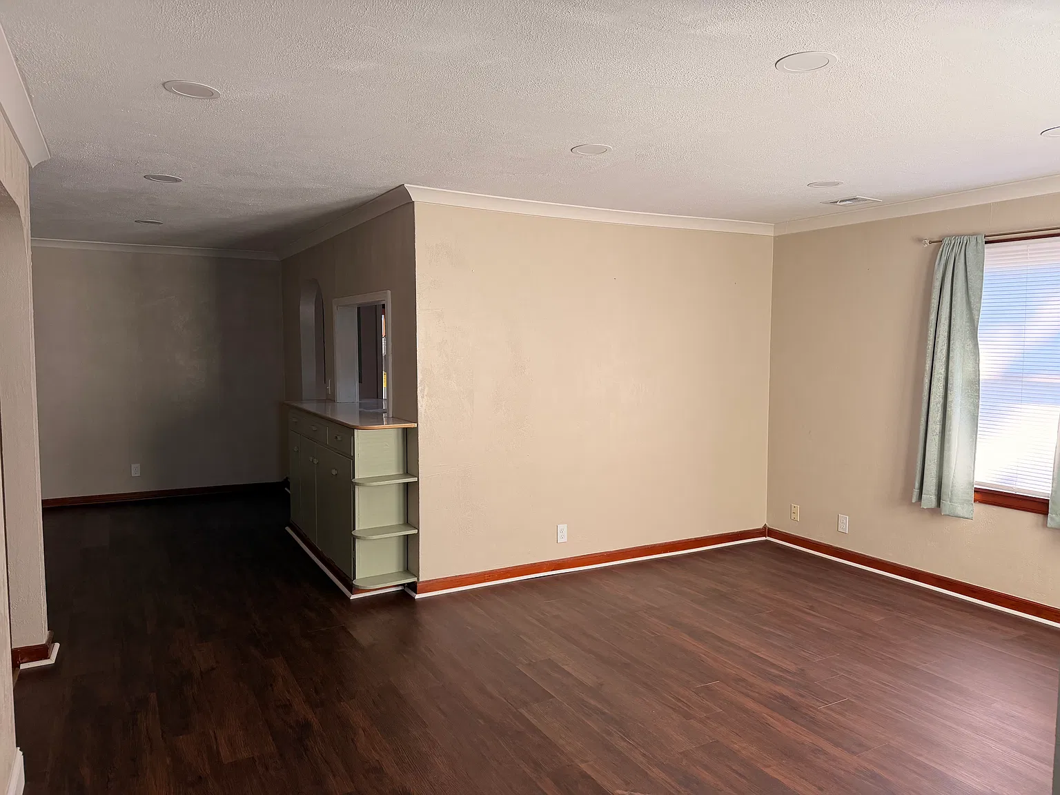 2 bed, 1150 sqft, $1,200 — Photo 4
