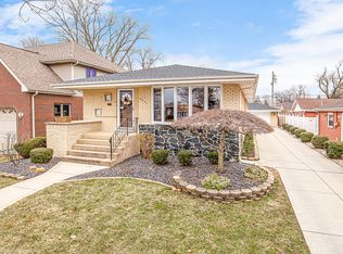 9537 Menard Ave, Oak Lawn, IL 60453