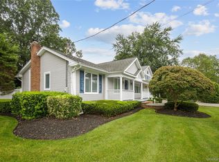 5 Searington Dr, Syosset, NY 11791