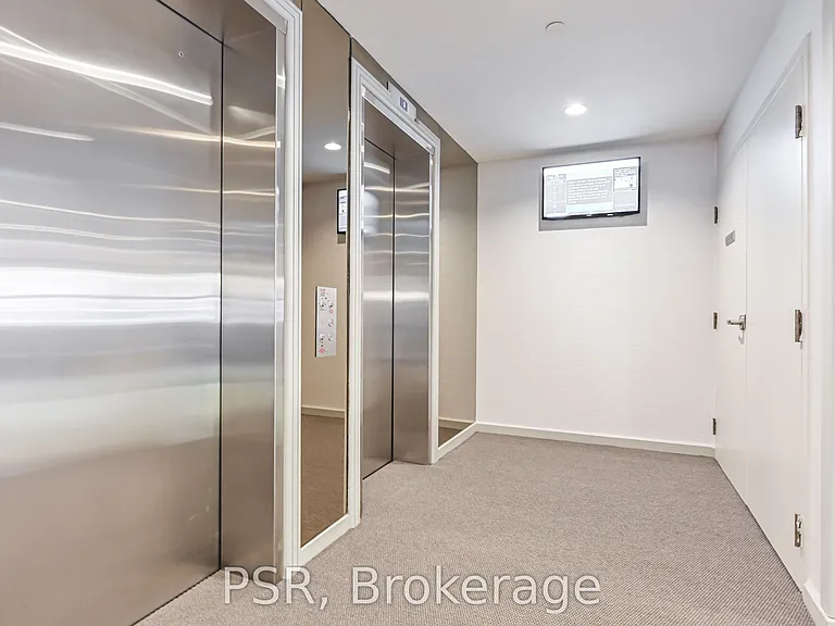 60 Homewood Ave #330 — Photo 22