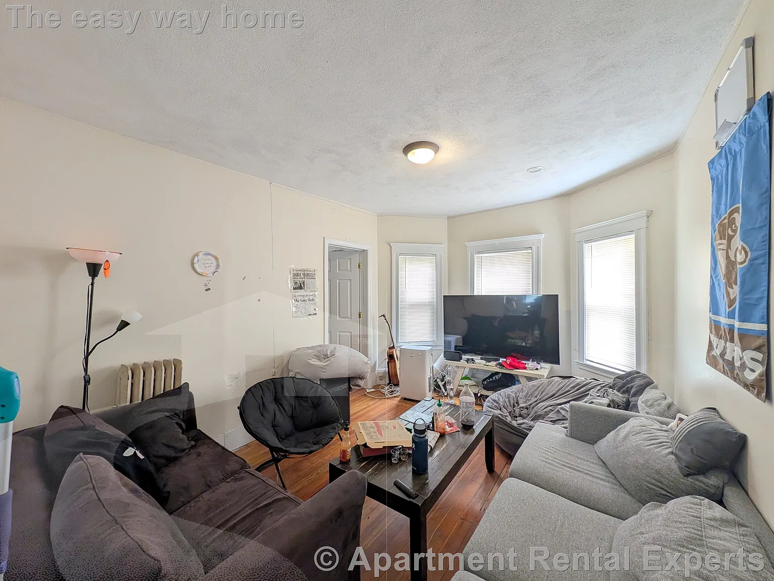 4 bed, 1494 sqft, $4,200 — Photo 3