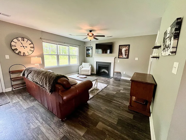 108 Wynstone Dr — Photo 6