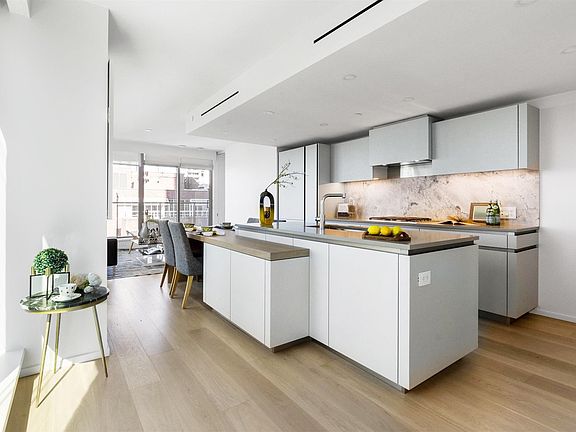 3rd image of 889 Pacific St #903