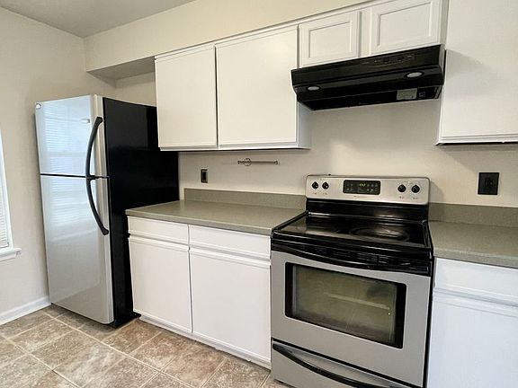 5th image of 5312 Gardner Ct