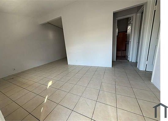 1st image of 130 NE 70th St Suite 2