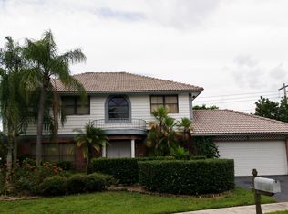 700 Greenbriar Ave, Davie, FL 33325