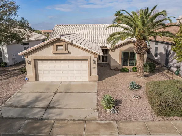 18350 N COYOTE LAKES Parkway, Surprise, AZ 85378