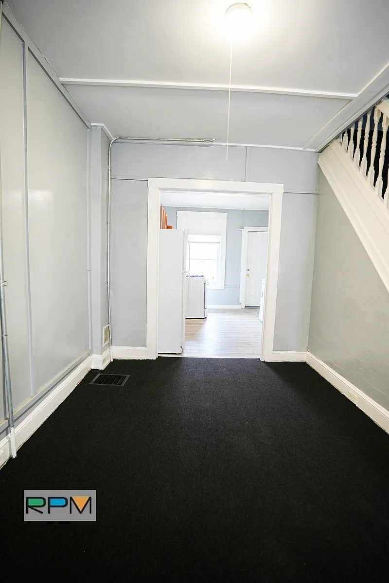 Building Photo - N Curley St