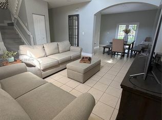 Mirens Place, Homestead, FL 33033